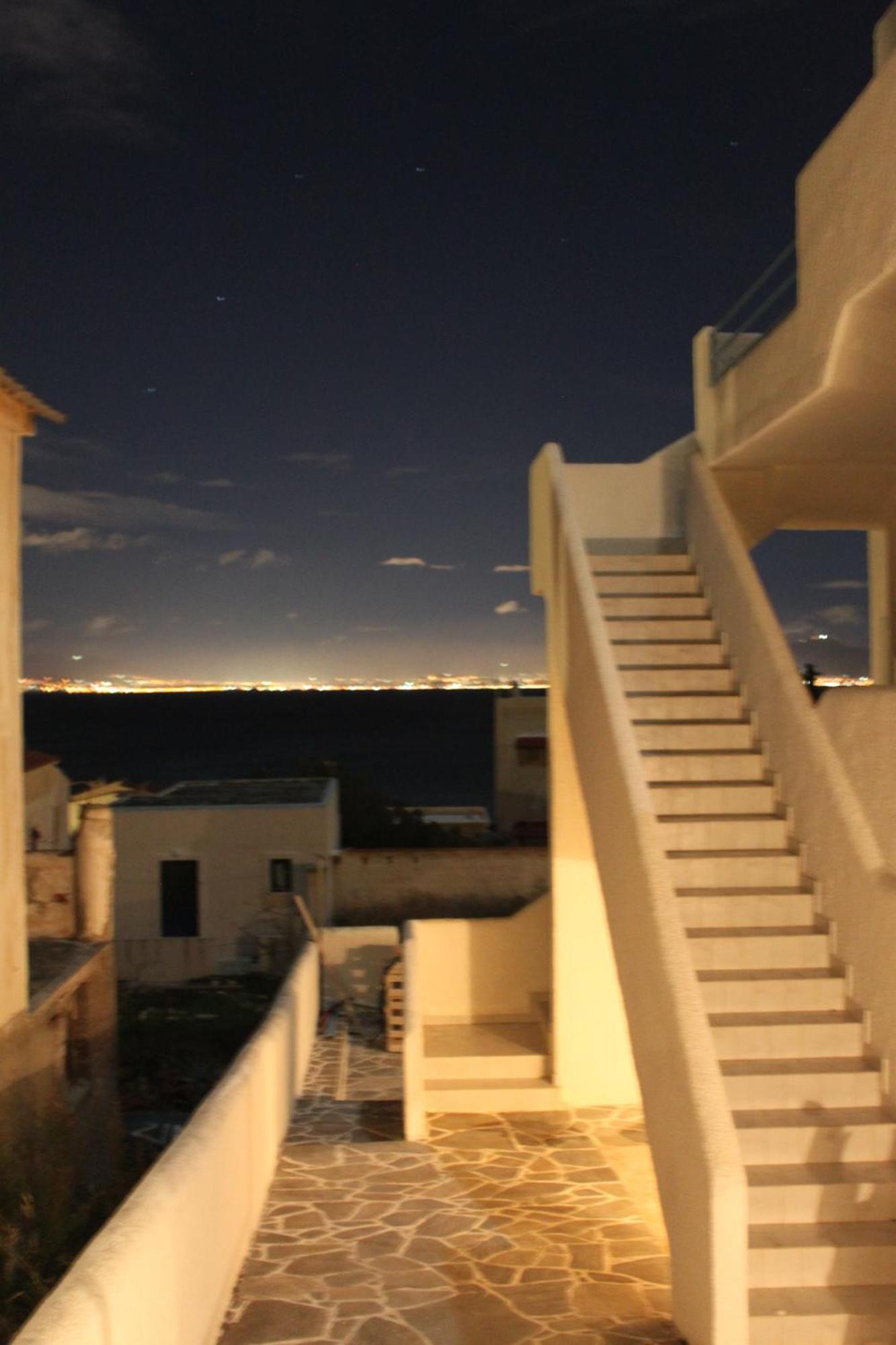 Blue Dolphin Studios And Apartment Vagia  Екстериор снимка