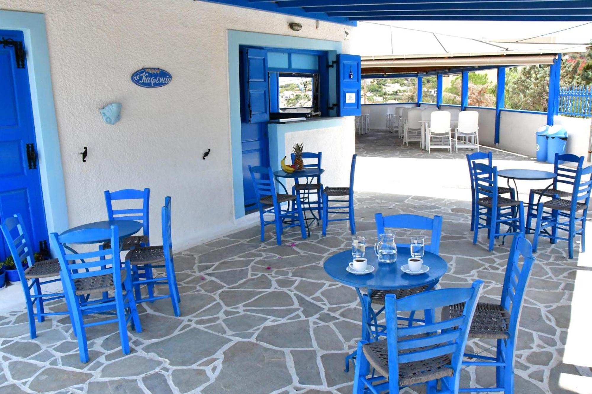 Blue Dolphin Studios And Apartment Vagia  Екстериор снимка